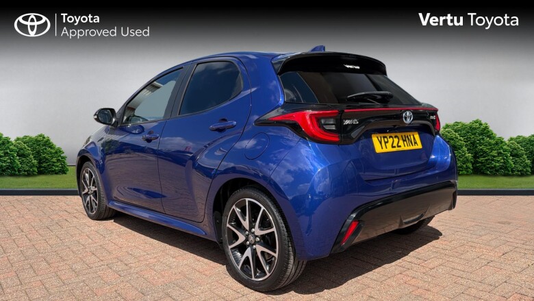Toyota Yaris 1.5 Hybrid Dynamic 5dr CVT Hybrid Hatchback